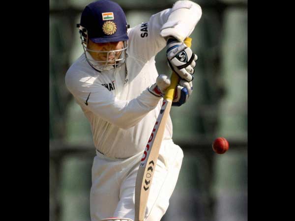 இலக்கணத்தை மாற்றியவர் ஷேவாக்