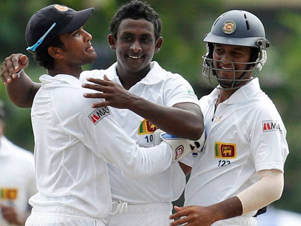 மண்ணைப் போட்ட வங்கதேசம்