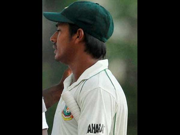 அஷ்ரபுல் குவித்த 190 ரன்கள்