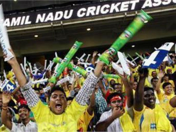 மத்தியானத்திலிருந்த வந்த கூட்டம்