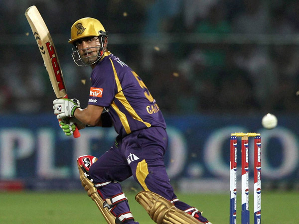 முடிந்த வரை விளையாடிய கம்பீர்