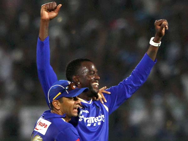 2வது ராயல் வெற்றி