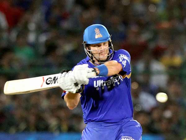 சட்டென்று மாற்றிப் போட்டார்