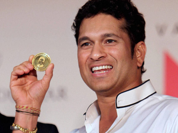 சச்சின் முன்னிலையில் 