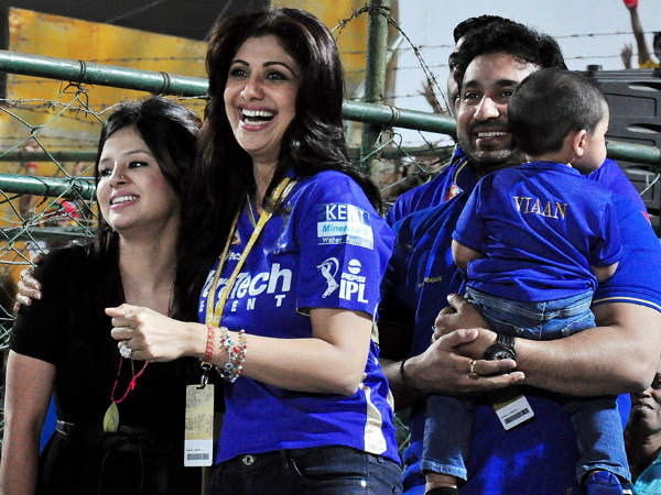 பொங்கப் பொங்கச் சிரிக்கும் ஷில்பா