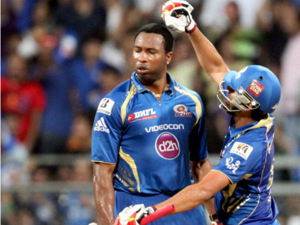 66 ரன்கள் குவிப்பு