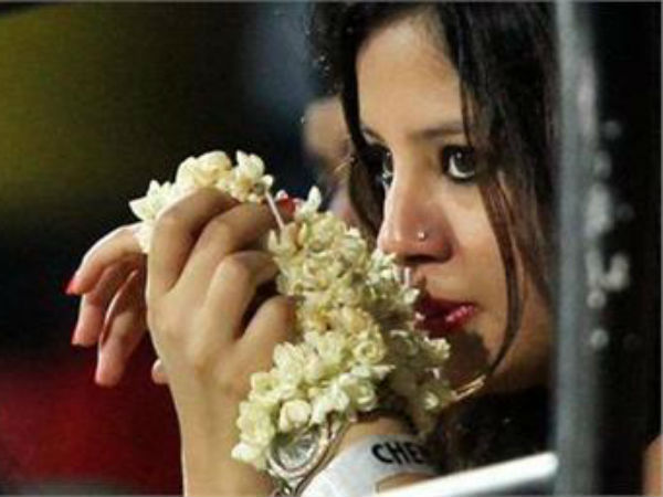 அப்படியே மைனர் போல