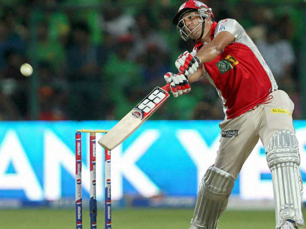 ரெண்டு பேருக்கும் 79 வயசு...