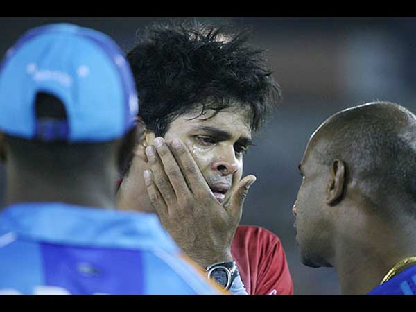 2008ல் கன்னத்தில் அடி