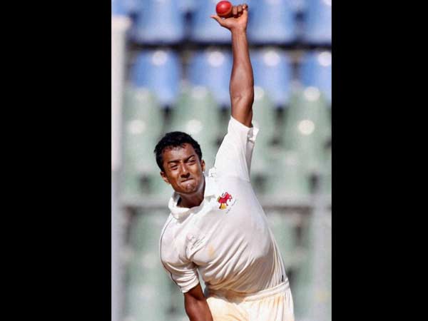 13 ரன்களுக்கு 60 லட்சம் வாங்கிய அங்கீத் சவான்