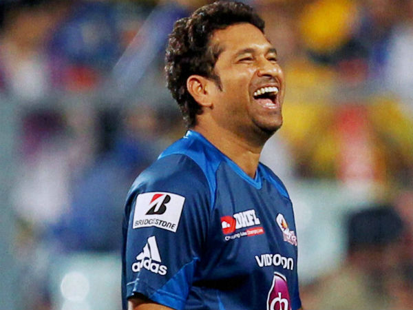 இந்தியாவானாலும், மும்பை இந்தியன்ஸானாலும்