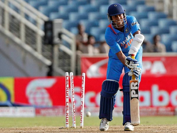 யார்க்கர் போட்டு ஜோலியை முடித்த மலிங்கா யார்க்கர் போட்டு ஜோலியை முடித்த மலிங்கா