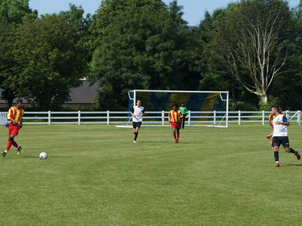 விறுவிறுப்பான போட்டி