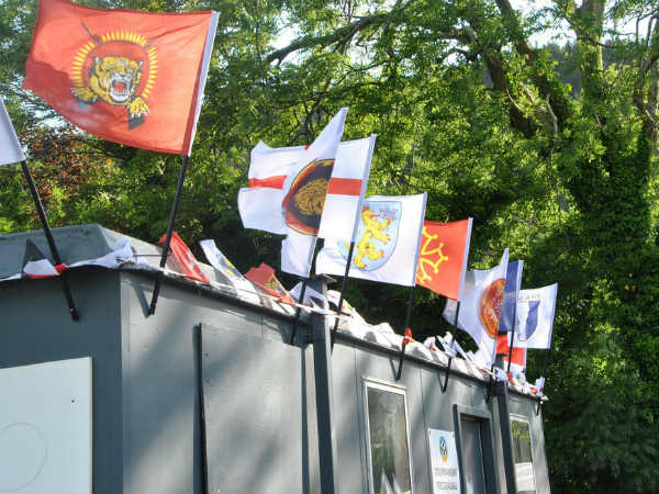 விக்கெட் கீப்பர் நாகலிங்கம்