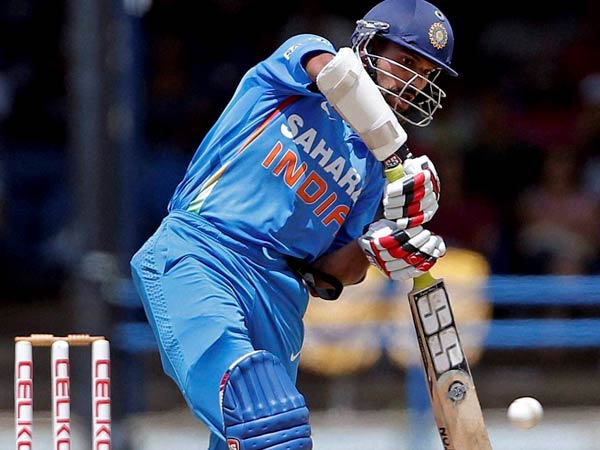 இளம் வீரர்கள் கலக்குகிறார்கள்