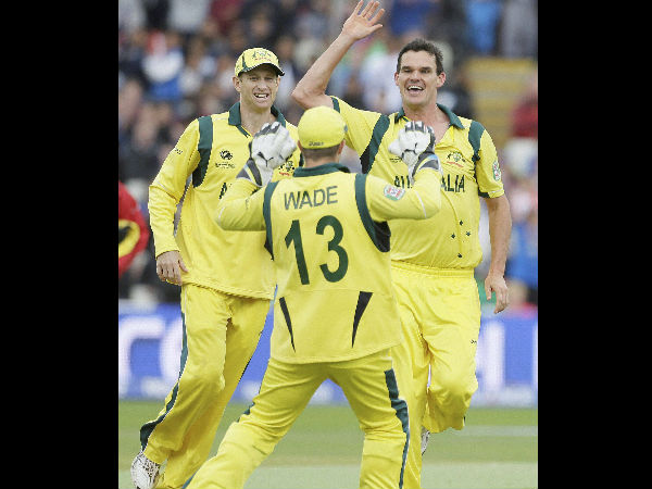 ஆஸ்திரேலியாவுடன்