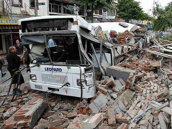 பெரும் பூகம்பத்திற்குப் பின்னர்