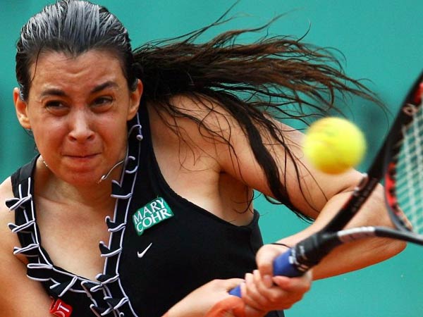 வெளியேற வேண்டிய நேரம் இது...