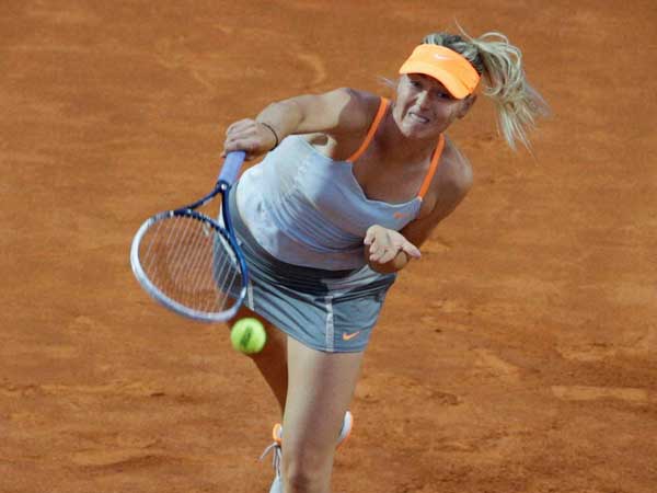 புளோரிடாவில் ஷரபோவா.. கலிபோர்னியாவில் கானர்ஸ்