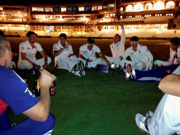 சிரிப்புதான் வருது...