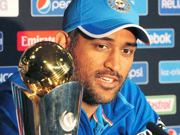 வீரராக, கேப்டனாக கலக்குகிறார்