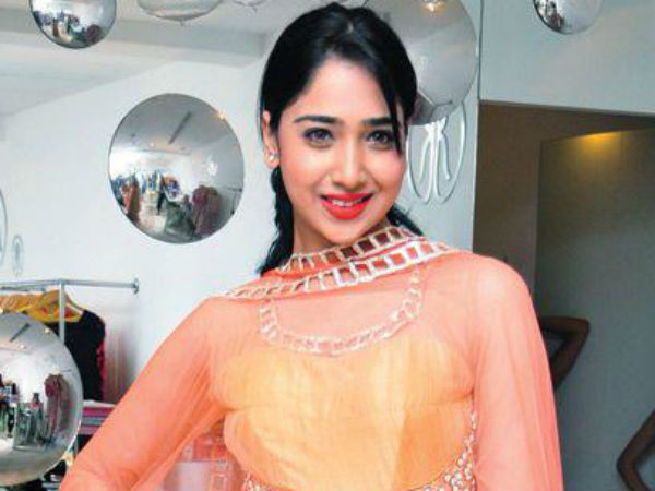 மும்பையில் வரவேற்பு