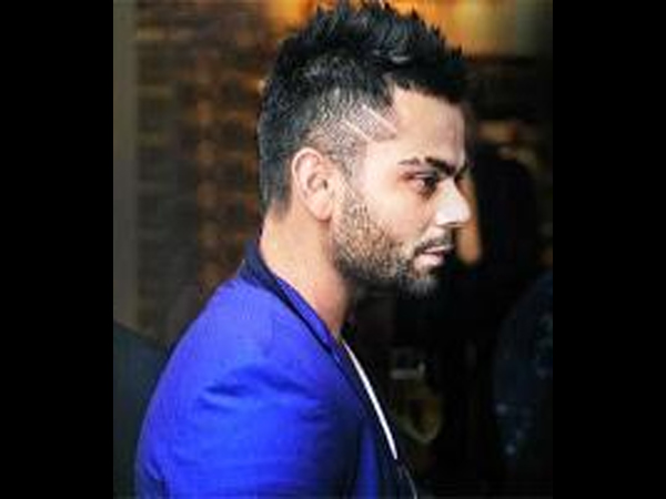 டோணி மாதிரியே ... ஆனால் புருவத்தையும் சேர்த்து