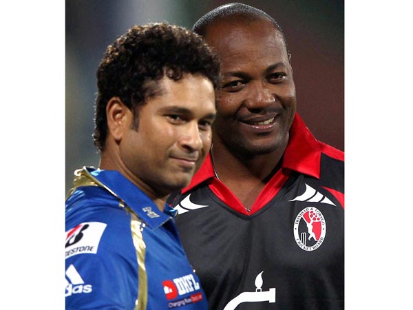 எல்லையில் வைத்து லாராவை சந்தித்த சச்சின்