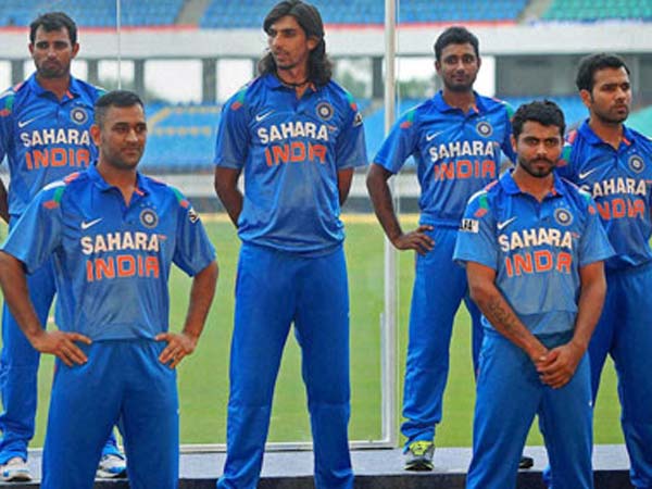 பார்க்கவும் ஷோக்கா கீது..