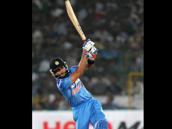 சிக்ஸர் மழை...