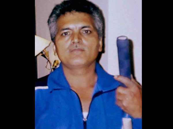 முதல்ல ஸ்டண்ட்மேன்