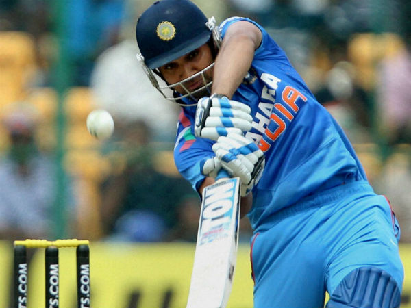 1000 ரன்களைக் கடந்த ரோஹித் 1000 ரன்களைக் கடந்த ரோஹித்