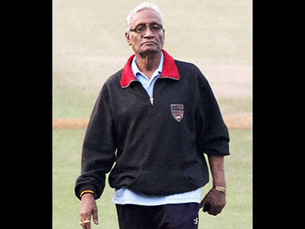 வயசானாலும் சிங்கம்ல... வயசானாலும் சிங்கம்ல...