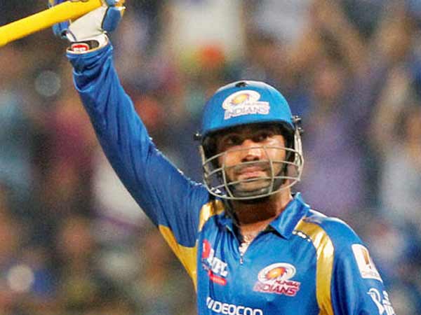 சி பட்டியலில் 9 பேர்