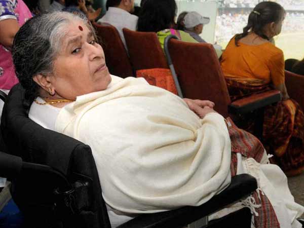 உடல் நலக்குறைவையும் பொருட்படுத்தாமல்