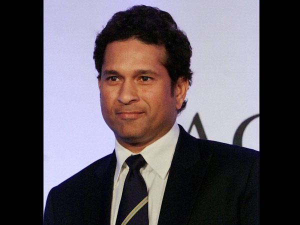 கடவுள் இங்கே இருக்கிறார்