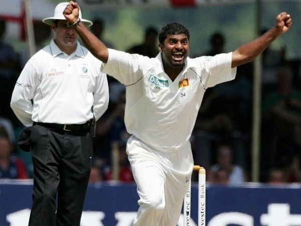 முத்தையா முரளிதரன்...