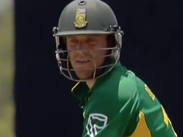 தொடக்க வீரர்களுக்கு டிவில்லியர்ஸ் எச்சரிக்கை