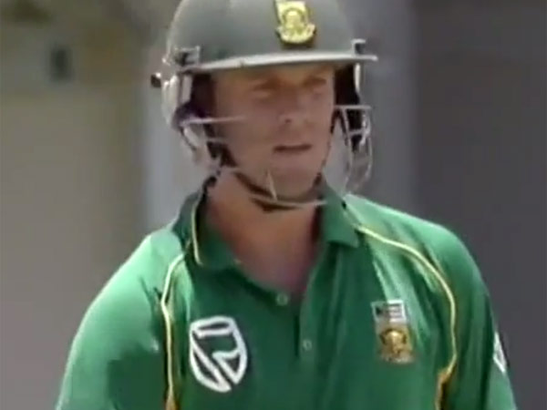 கடுமையாக பந்து வீசுவோம்