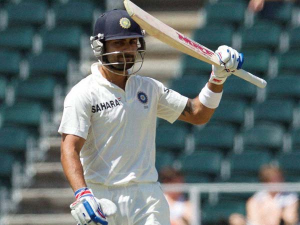 கை கொடுத்த கோஹ்லி கை கொடுத்த கோஹ்லி