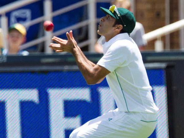 புஜாரா அவுட் புஜாரா அவுட்