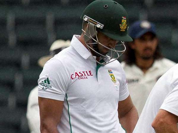 நிலைத்து ஆடிய அம்லா-சுமித் ஜோடி