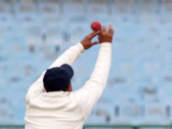 சடசடவென சரிந்த விக்கெட்கள்