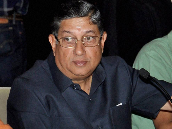 சீனிவாசனால் இடைக்காலத் தலைவரானாவர்