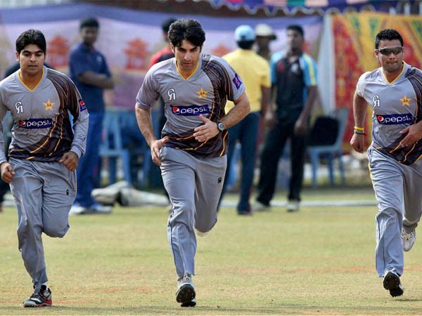 மாசச் சம்பளம் ரூ. 3.25 லட்சம்தான்