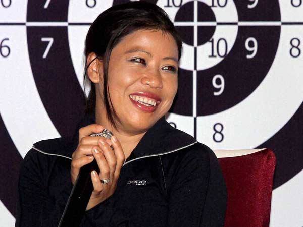 கையைப் பிடித்து இழுத்த ரிக்ஷாக்காரர்