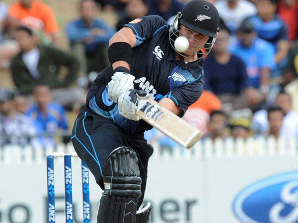 நியூசிலாந்து முன்னிலை