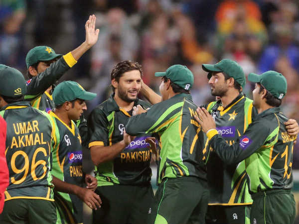 போட்டிகளை நடத்தாமலேயே