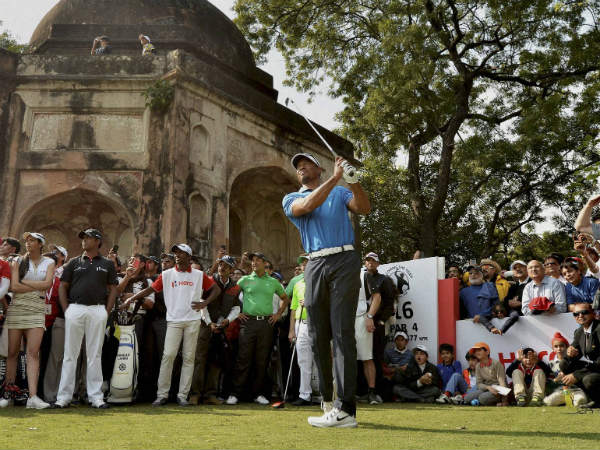 ரூ. 15 கோடி கட்டணம்