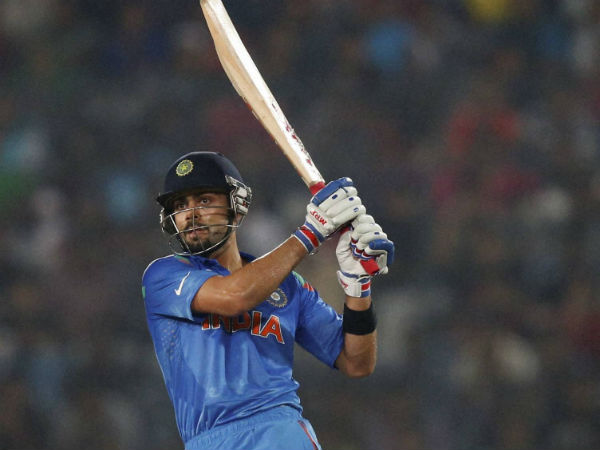 தனியாகப் போராடிய கோஹ்லி